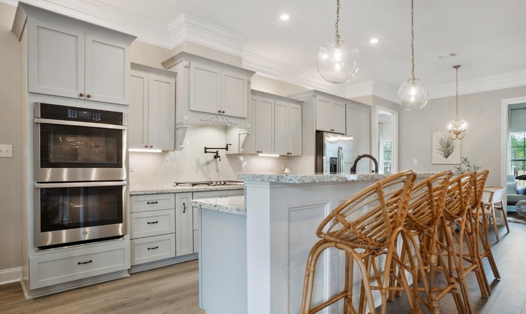 Preston-Gray-Shaker-Kitchen-12