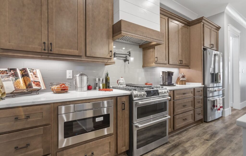 Saddle-Hickory-Shaker-2